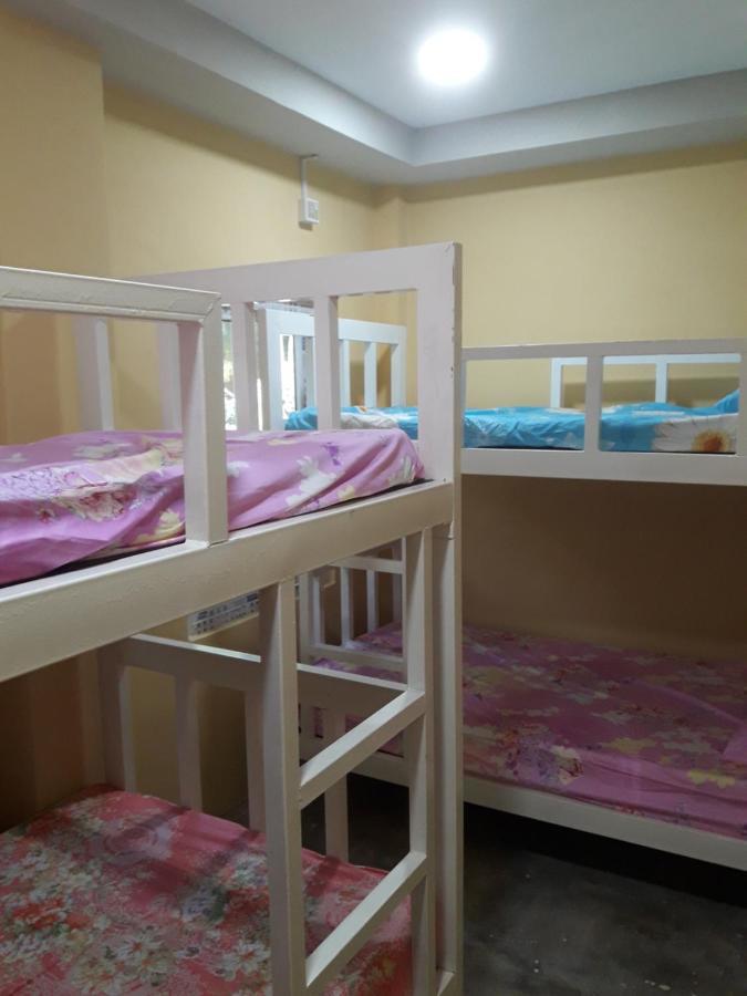 Хостел My Family Nyaung-U Экстерьер фото